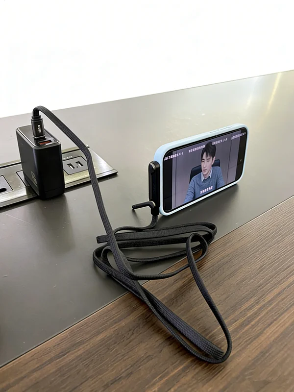 140W-2-in-1-USB-C-Cable-with-Phone-Stand-Fast-Charging-for-Mobile-Phones-Laptops-Hands-Free-Design-for-Charging-and-Video-Watching