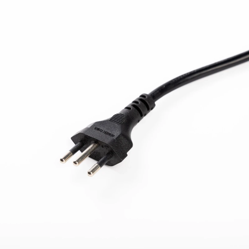 3-Pin-Plug-10A-16A-IEC-C13-AC-Brazil-Power-Cords-with-Rubber-Jacket-and-Copper-Conductor-for-Home-Appliance-and-Computer-Use
