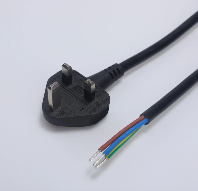 British-BS-IP11-Computer-AC-2-Pin-Prong-Open-End-Extension-Cord-One-Way-16-3-White-Black-Power-Cords