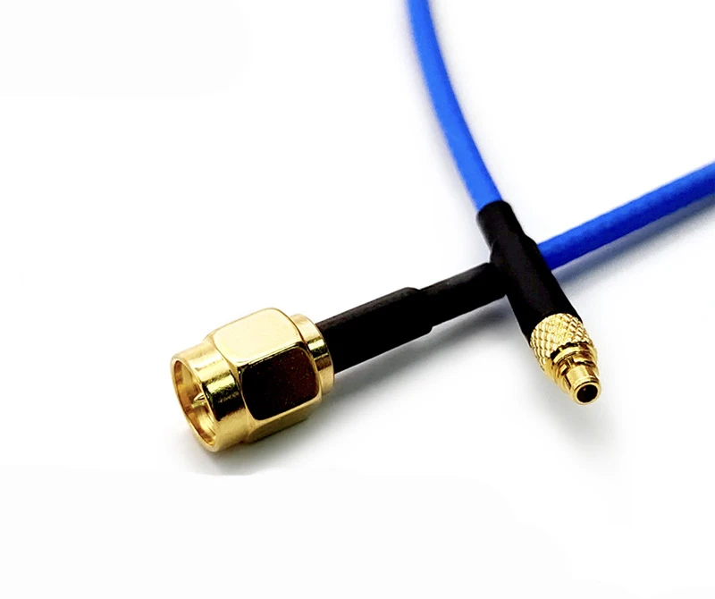 Custom-ISO-Certified-Fiber-Optic-Cables-1-Conductor-Customized-Color-for-Stable-Outdoor-Communication-Transmission